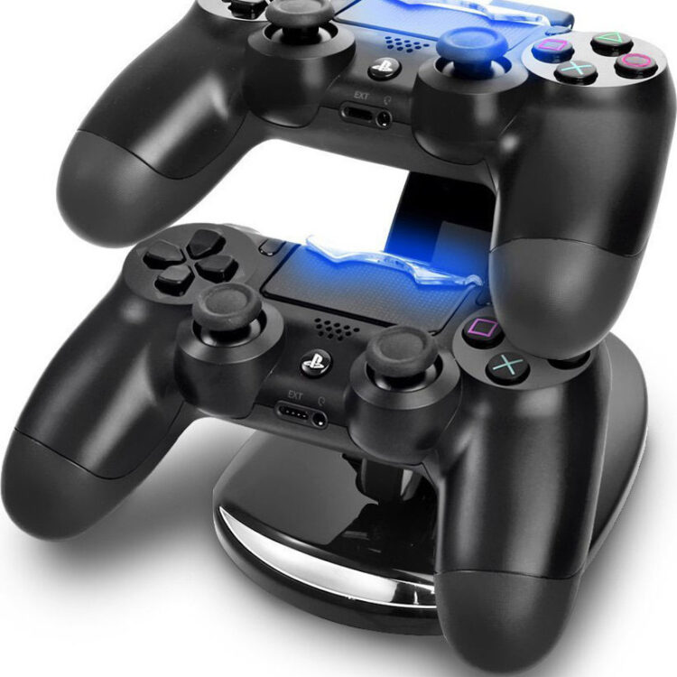 Dual Charge n Stand Βάση Φόρτισης για 2 χειριστήρια PS4 με φωτισμό LED Μαύρη