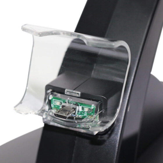 Dual Charge n Stand Βάση Φόρτισης για 2 χειριστήρια PS4 με φωτισμό LED Μαύρη - Image 5